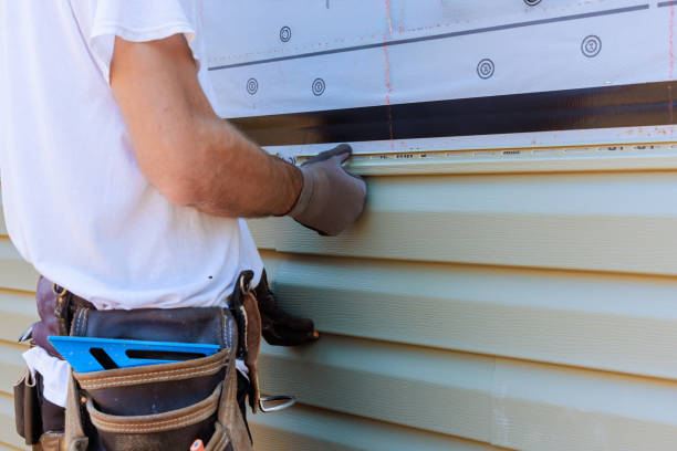 Siding Removal and Disposal in Edwardsville, KS